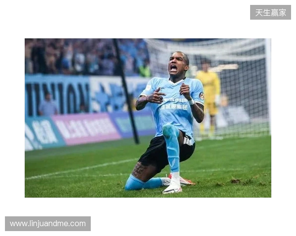 鲁媒:克雷桑对阵大连英博当日主动求战,若恢复顺利可战河南队